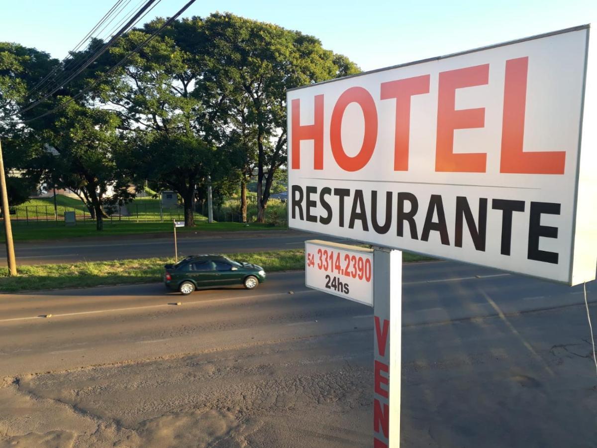 Hotel Veneza Scorsatto パソ・フンド エクステリア 写真